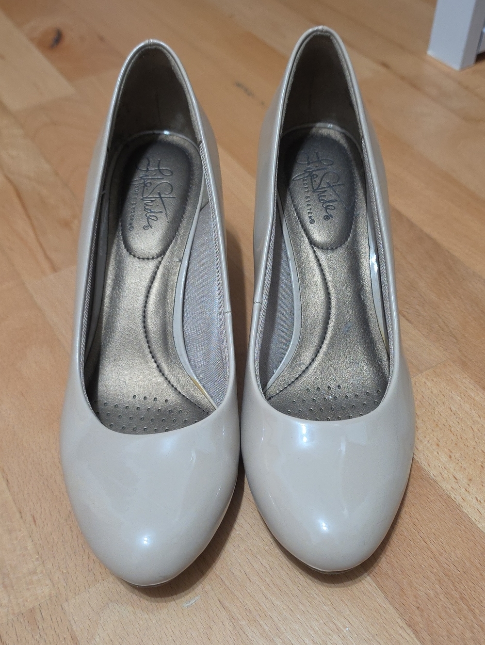 Nude Soft Stride Cushioned Heels
